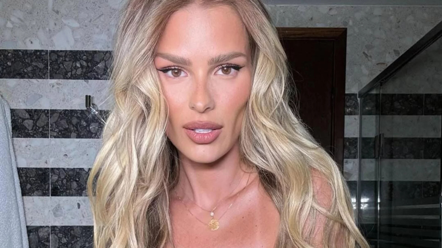 Yasmin Brunet tem SII